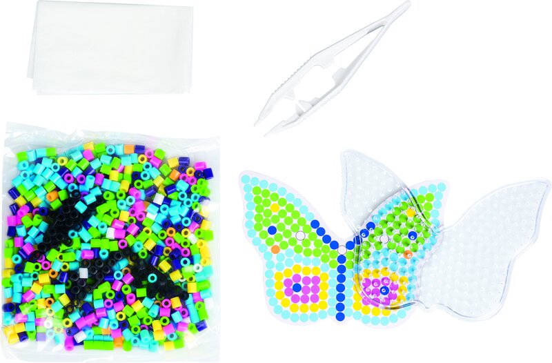 Pärlplatteset fjäril